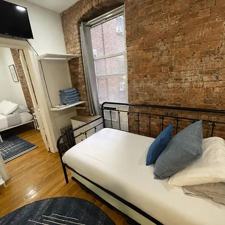 1 Bedroom Kitchenette Nest-3